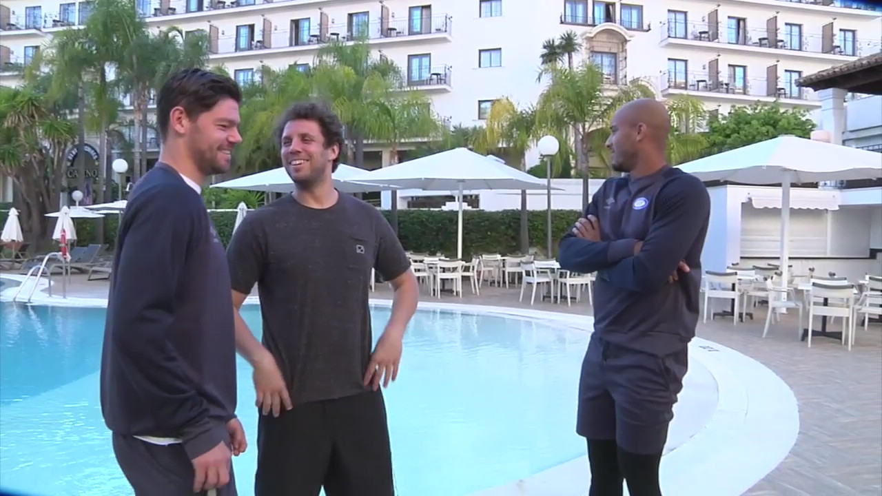 - Kjenner at det kribler i beina nå